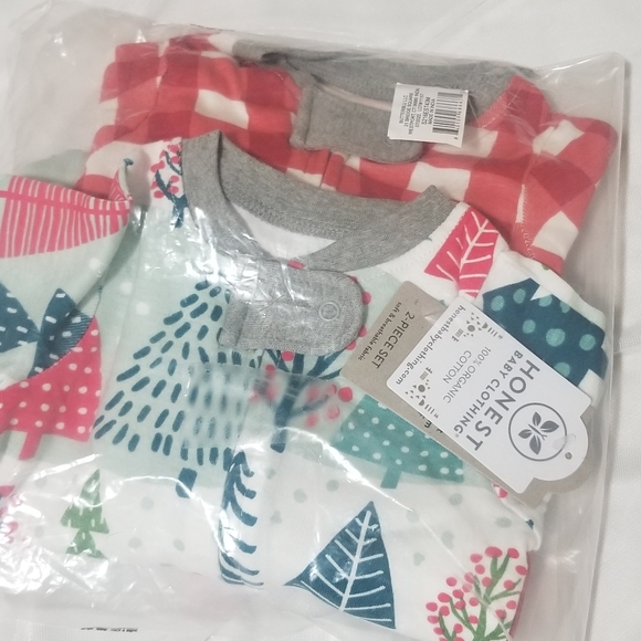 Honest Company Infant Pajamas - Picture 8 of 8